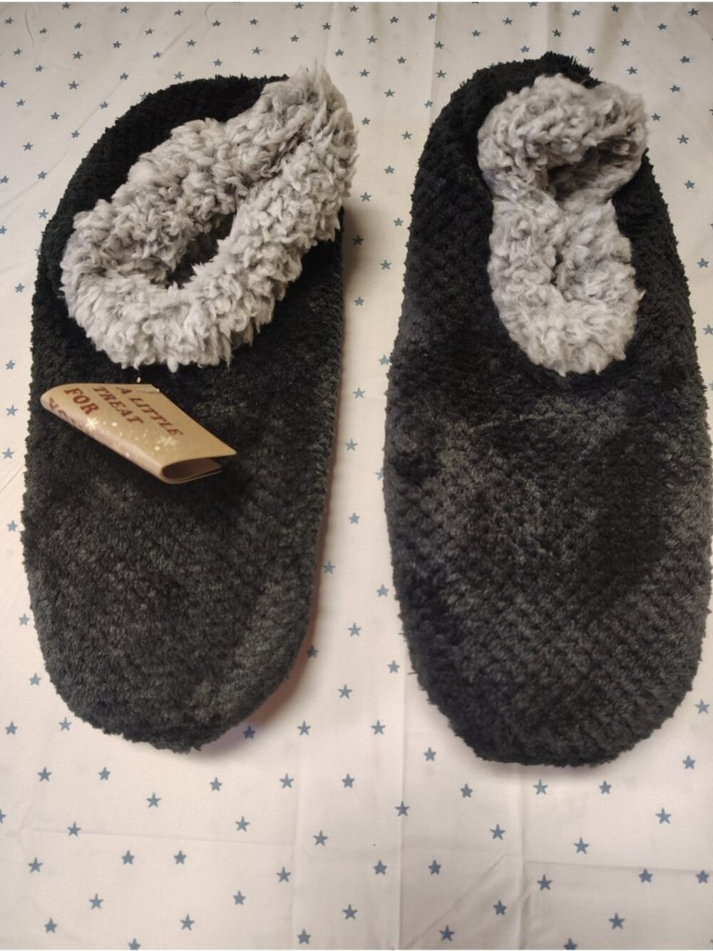 CosyOne Slipper Socks Lot Of 2
